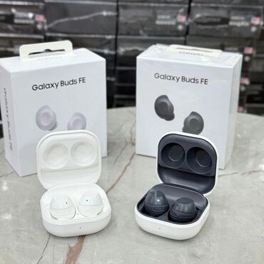 Наушники: СРОЧНО!! Наушники Samsung galaxy buds FE Отдам за 5000 (брала за