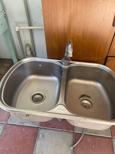 Кухонные мойки: Canag Kranti ve diğer slanklar üstünde verilir tam işləkdir