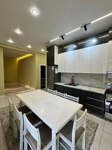 орундуктар: 🏠 Продаётся 4-комнатный дом 100 м² с дизайнерским ремонтом, район — 7