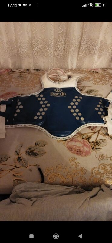 Dəbilqələr: Taekvondo/karate üçün qoruyucu dəst - Marka: Daedo və Adidas - — 7