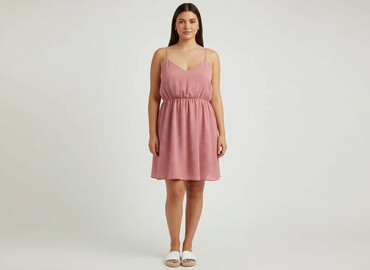 sukienki na wesele maxi plus size: Shein, Сукня жіноча, розмір XL на lalafo.pl sukienki na wesele maxi plus size: Shein, Сукня жіноча, розмір XL