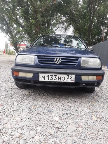 от венто: Volkswagen Vento: 1995 г., 1.8 л, Механика, Бензин, Седан