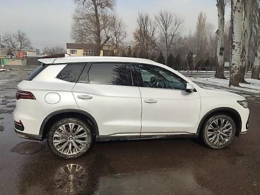 BYD: BYD Song Pro: 2022 г., 1.5 л, Вариатор, Гибрид, Кроссовер — 19