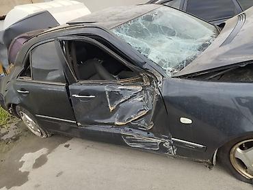 bmw e 39: Mercedes Benz E210 2.4 mator Maşin ezilib her cur zapcasti — 3
