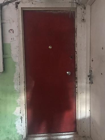 ag qapi: Bina evindən çıxarılmış köhnə metal çöl qapısı satılır. Ölçü: 90×200 — 1