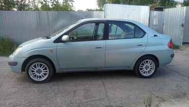 Toyota: Toyota Prius: 2001 г., 1.5 л, Автомат, Гибрид, Седан