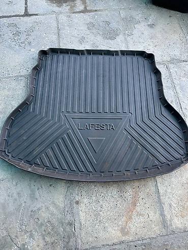 Полики: 3D Экокожа Полики Для салона цвет - Черный, Б/у, Самовывоз — 3