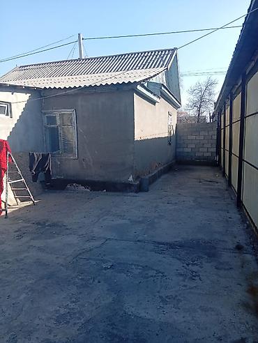 Продажа коттеджей и домов: Продаётся частный дом с большим двором и хозяйственными постройками — 15