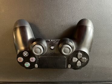 PS4 (Sony Playstation 4): PS4 Game Controller