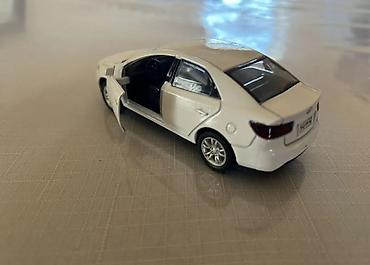 Avtomobil modelləri: Toyota, 2010 il — 15