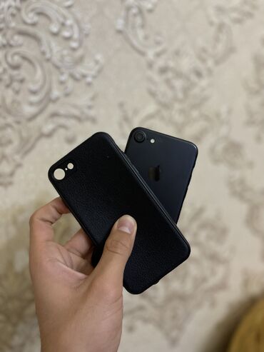 iphone 5s kabro: IPhone 7, 32 ГБ, Черный, Отпечаток пальца, С документами