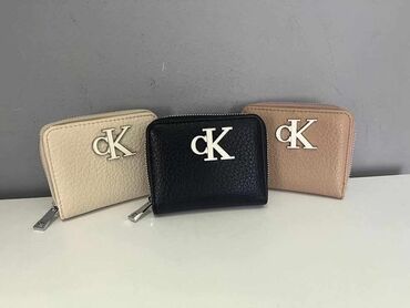Novčanici: Ženski novčanik, Guess, Materijal: Polyurethane — 18