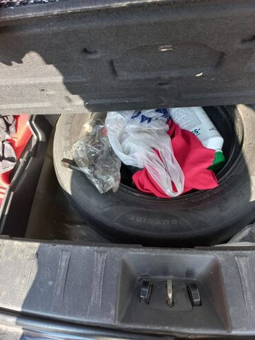 Hyundai: Hyundai i30 CW (universał) avtomobil - Kuzov: universal, qara rəng — 3