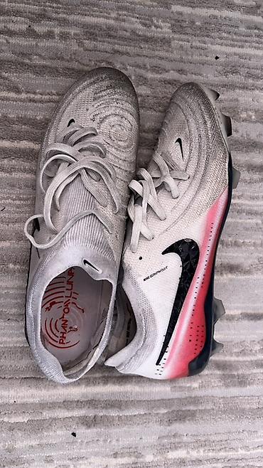 look fix: Футбольные бутсы Nike Phantom Luna Elite FG
 
Срочно продам — 2