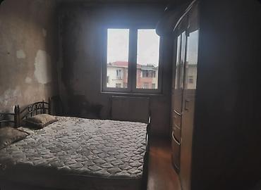 Köhnə tikili: - Plan: ayrıca qonaq otağı və yataq otağı, mətbəx zonası, sanitar — 10