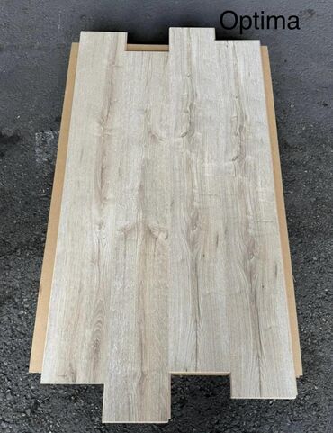Laminat: Salam laminatlarimiz 31 32 33 klass olmagala hər rəg secimi var 250 yə — 8