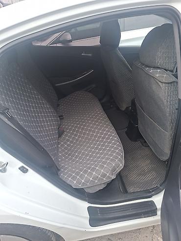 sonata nurais: Hyundai Solaris: 2015 г., Автомат, Бензин, Седан — 4