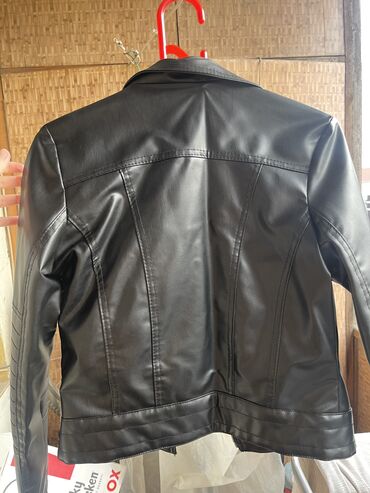 Kurtkalar: Продаются курточки размер S,одевала один раз,качество хорошее приятное — 9