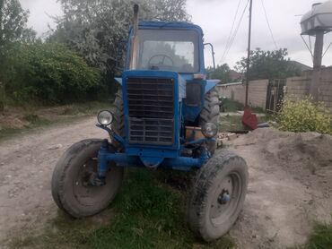 işlənmiş traktorlar: Traktor İşlənmiş