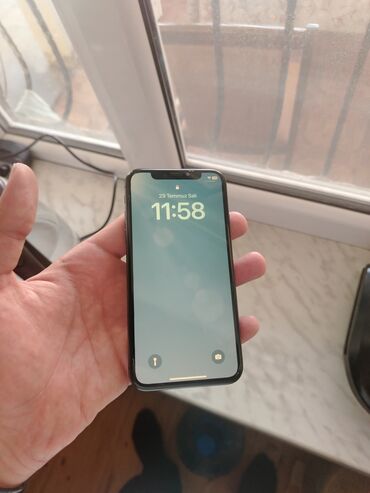 iphone 11 kamera: IPhone X, Qara, Face ID