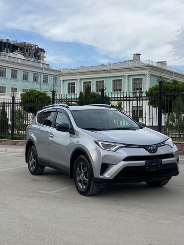 Toyota: Toyota RAV4: 2018 г., 2.5 л, Автомат, Бензин, Кроссовер