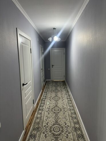 Кухонные гарнитуры: Кухонный гарнитур, цвет - Белый, ДСП — 19