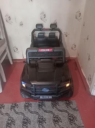 Uşaq dünyası: Uşaq üçün elektrikli polis maşını 2 aydi alinib 500 alınıb 300 satılır — 1