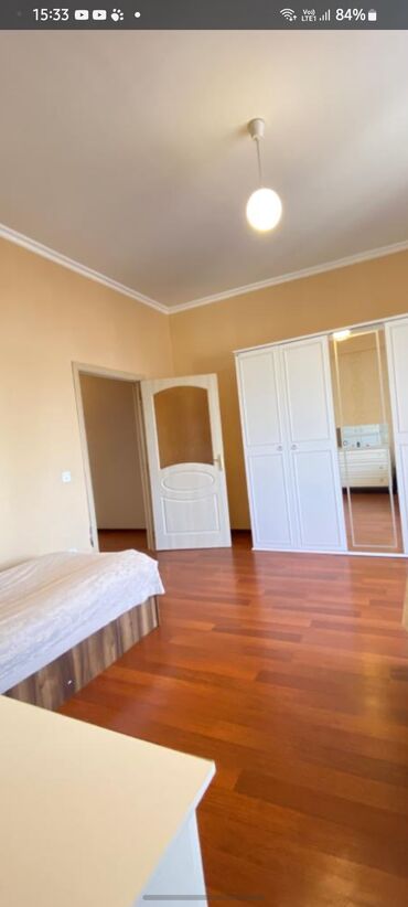 Yeni tikili: 3 otaqlı, Yeni tikili, m. Neftçilər, 180 kv. m — 5