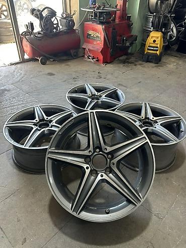 bmw disk type 1: R 18 amg paket. İdeal vezzyetde barter var. 4 ədəd yüngül lehimli disk — 2