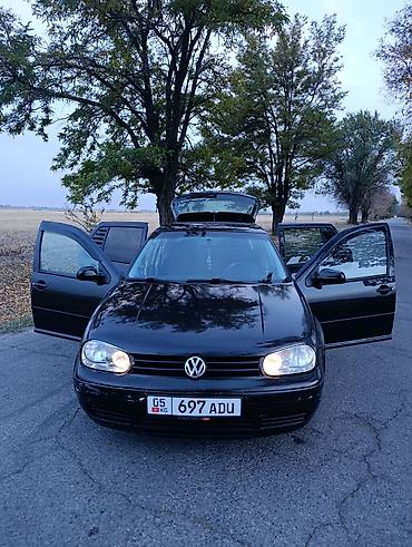 обмен дом: Volkswagen Golf: 1998 г., 1.6 л, Механика, Бензин, Хэтчбэк — 1