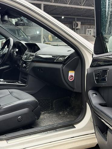 Mercedes-Benz: Mercedes-Benz E-Class: 2011 г., 3.5 л, Автомат, Бензин, Седан — 12