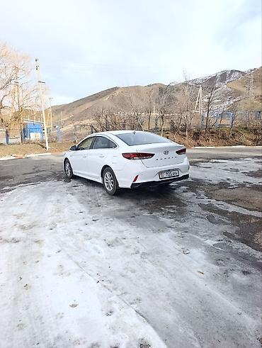 Hyundai: Hyundai Sonata: 2021 г., 2 л, Автомат, Газ, Седан — 16