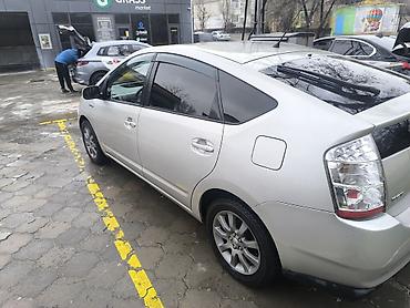 Toyota: Toyota Prius: 2005 г., Гибрид, Хэтчбэк — 8
