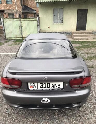 Mazda: Mazda 6: 1993 г., 2 л, Механика, Бензин, Хэтчбэк