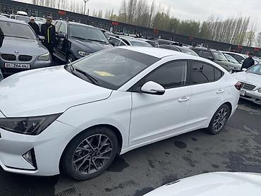 sprinter 4 4: Hyundai Avante: 2018 г., 1.6 л, Автомат, Бензин, Седан — 2