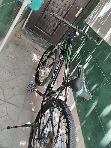 Velosipedlər: MTB velosiped – Sprint marka, 29” təkərli Xüsusiyyətlər: - Çərçivə — 1