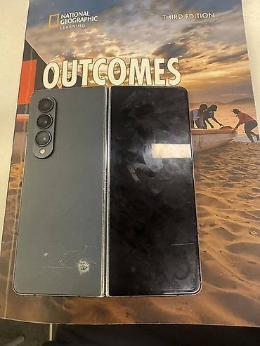 2720 flip: Samsung Galaxy Z Flip 4, rəng - Boz, Qırıq — 4