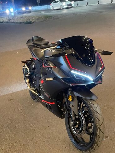 Мотоциклы: Спортбайк Ducati, 300 куб. см, Бензин, Взрослый, Б/у