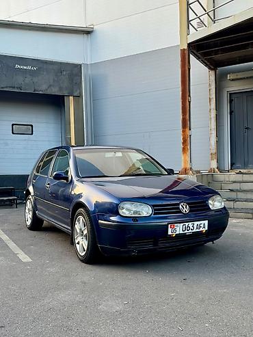 Volkswagen Golf: 2001 г., 1.4 л, Механика, Бензин, Хэтчбэк