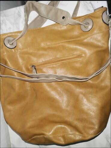 glamurozna torba ogromna cmxcm: Slabo korišćena torba – veća