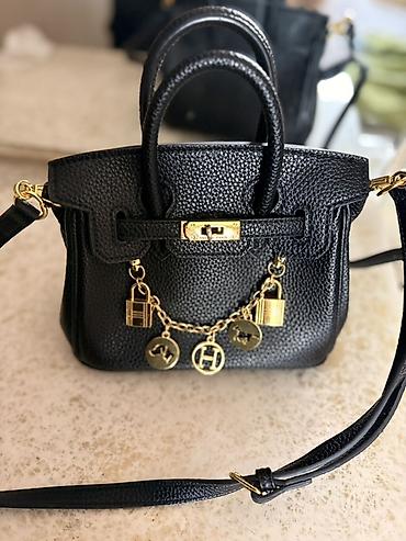 hermes muadili çanta: Qara mini əl çantası – qızılı detallarla - Material: teksturalı — 2