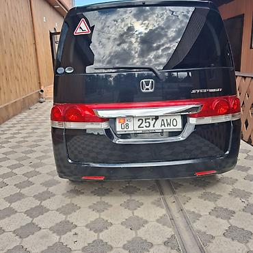 h 1: Honda Stepwgn: 2005 г., Автомат, Бензин, Минивэн — 4