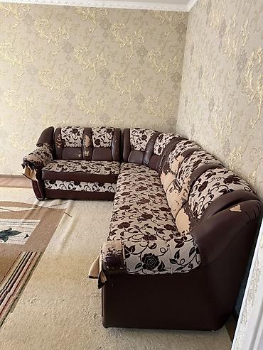sofa: Угловой диван в классическом стиле. - Конфигурация: Г‑образный, с — 2