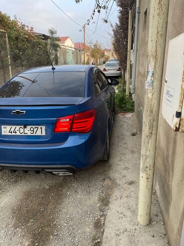 Chevrolet: Chevrolet Cruze: 1.8 l | 2010 il 400 km Sedan -da lalafo.az — 4 Chevrolet: Chevrolet Cruze: 1.8 l | 2010 il 400 km Sedan — 4