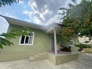 куплю пол дома бишкек: Времянка, 48 м², 3 комнаты, Агентство недвижимости