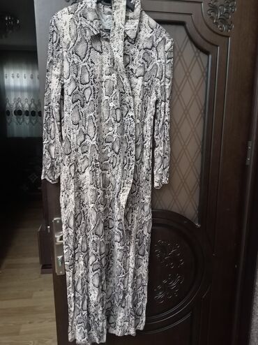 tikdirmek ucun don modeli: Повседневное платье, Мини, Zara, XL (EU 42)