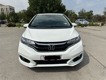 купить диски на ниву r16 бу: Honda Fit: 2020 г., 1.5 л, Вариатор, Бензин, Хэтчбэк