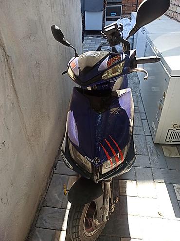 cb 400: Скутер Yamaha (серия Jog/зеркала-«ушки»), цвет сине‑черный с — 1
