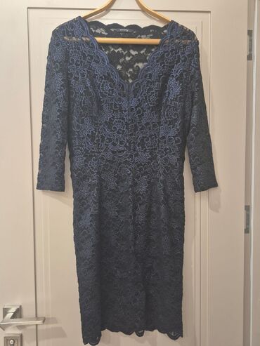 женские кофты со шнуровкой: Вечернее платье, Миди, M