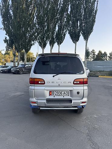 Mitsubishi: Mitsubishi Delica: 2003 г., 3 л, Автомат, Бензин, Внедорожник — 7